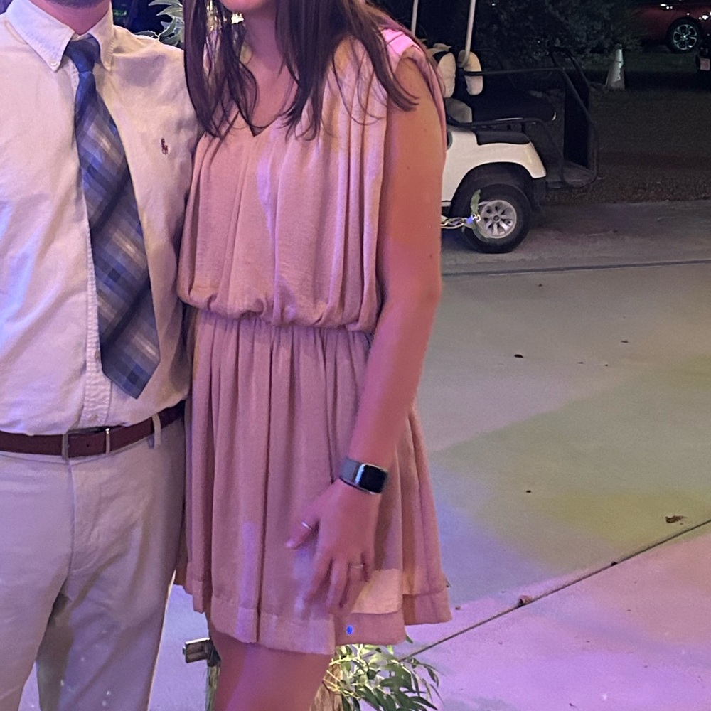 Elegant Pink Sleeveless Dress